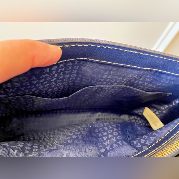 Kate Spade Wellesley Small Quinn Stripe Bag - Picture 8 of 9